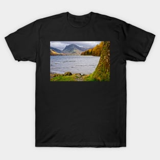 Buttermere in Autumn, Lake District T-Shirt